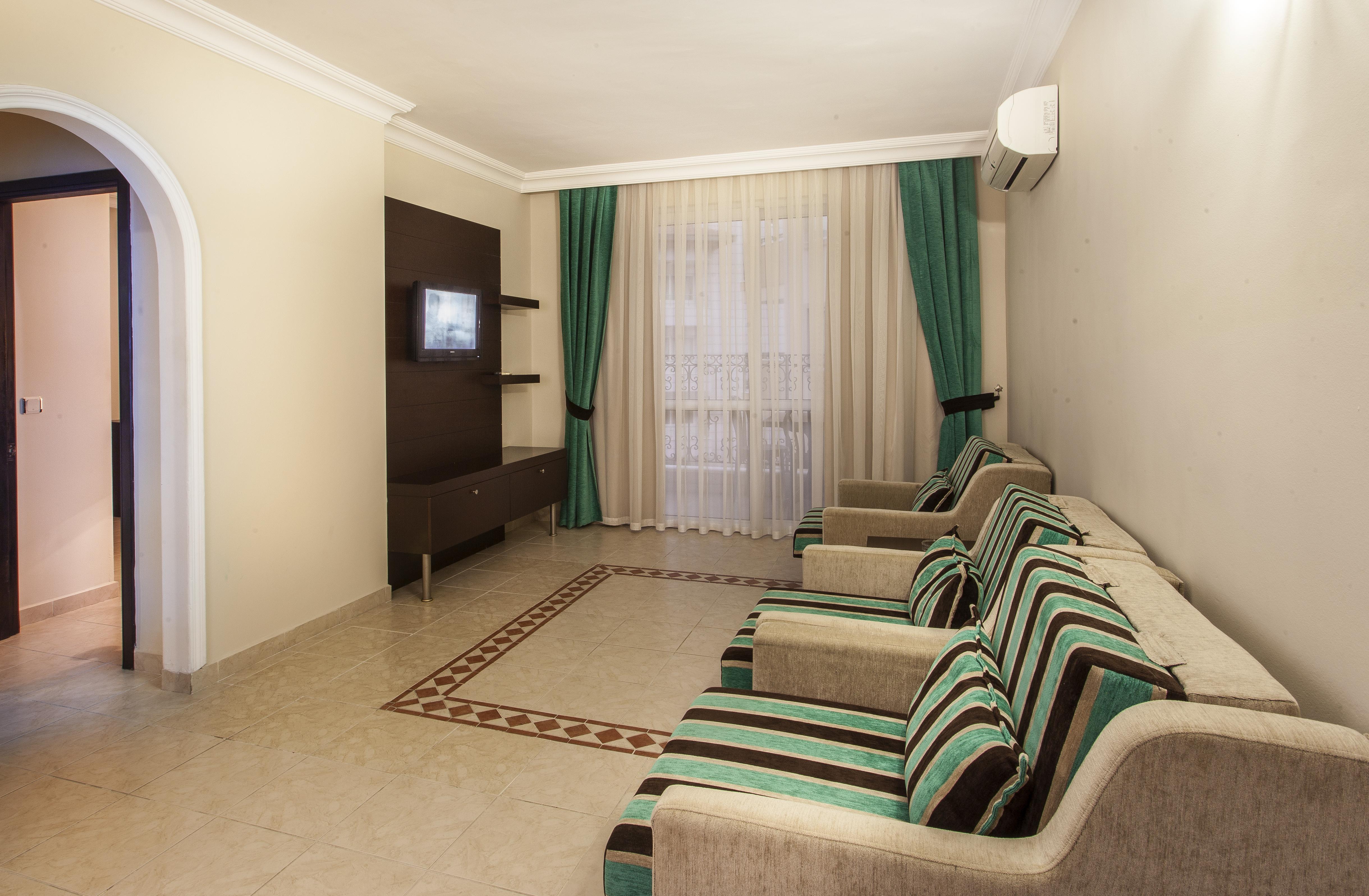 Kleopatra Royal Palm Hotel Alanya Exterior photo