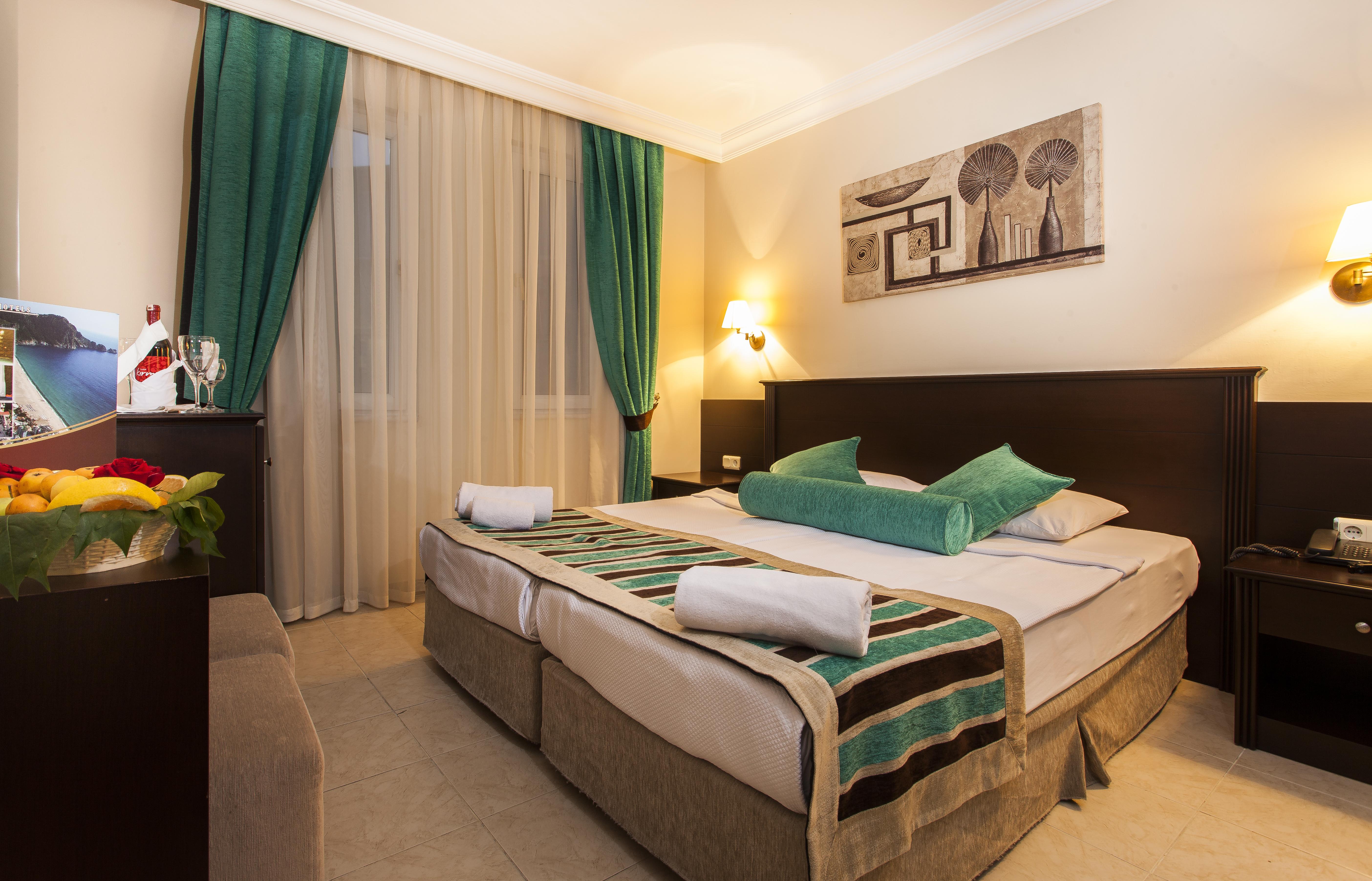 Kleopatra Royal Palm Hotel Alanya Exterior photo