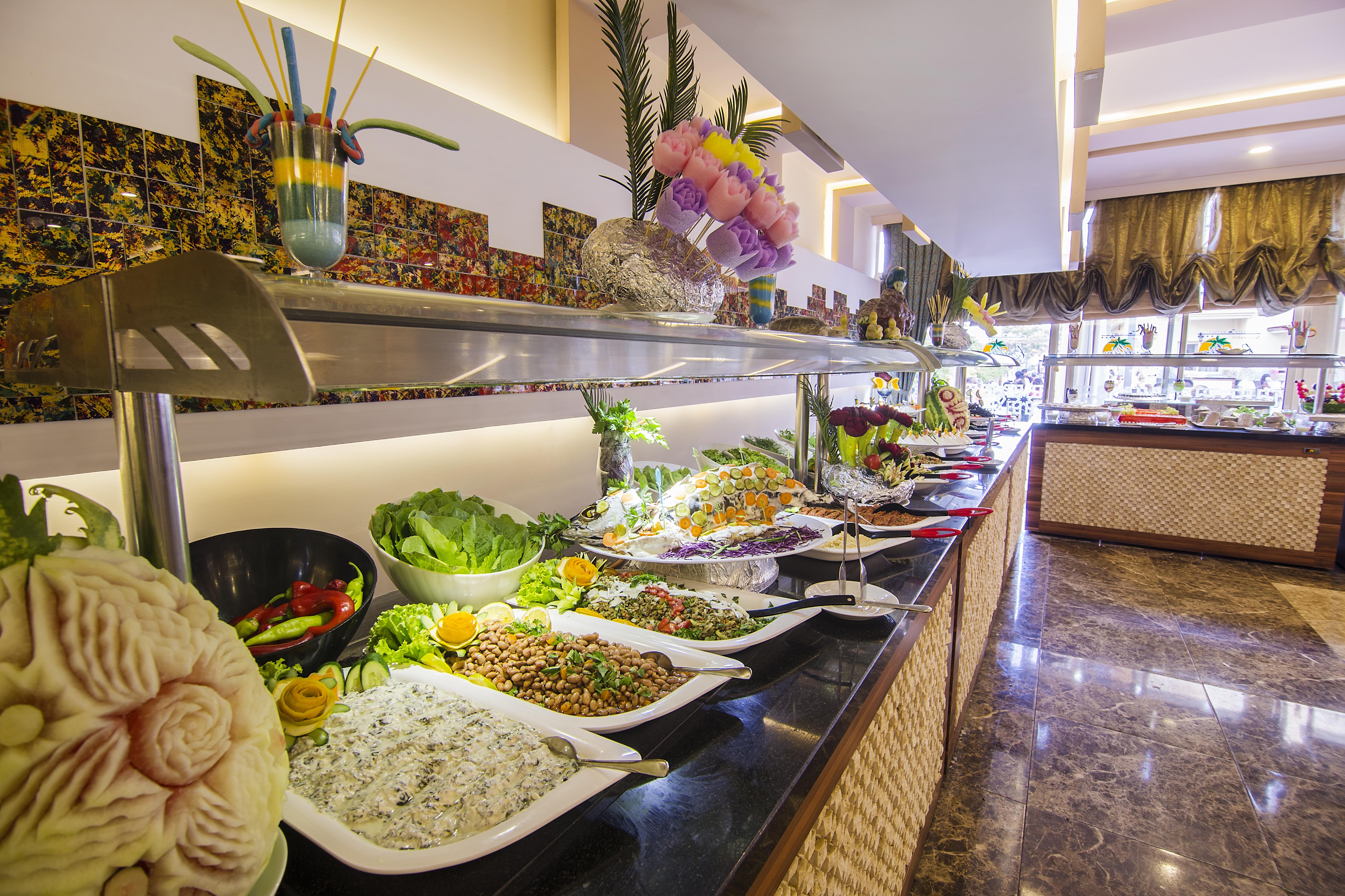 Kleopatra Royal Palm Hotel Alanya Exterior photo