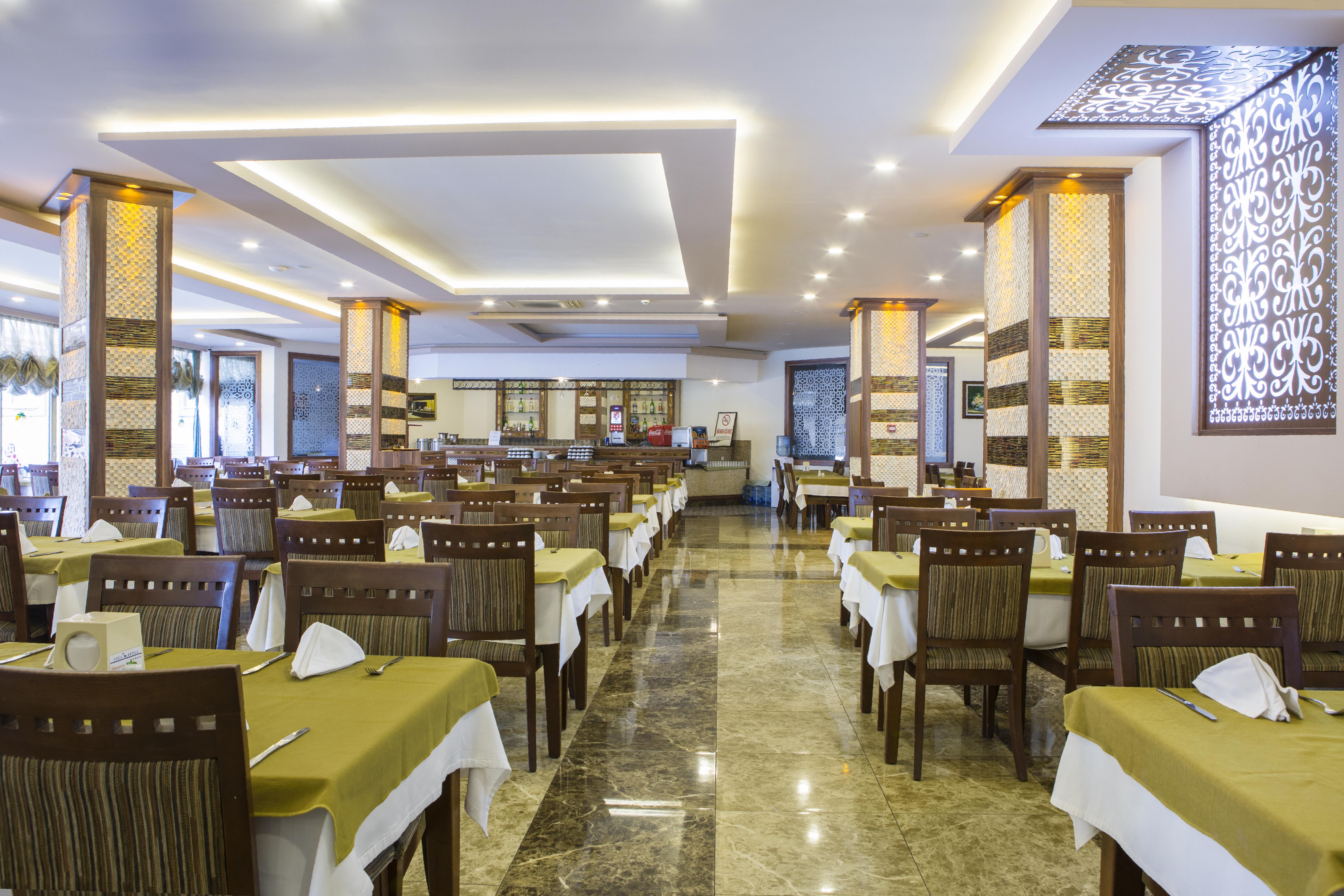 Kleopatra Royal Palm Hotel Alanya Exterior photo