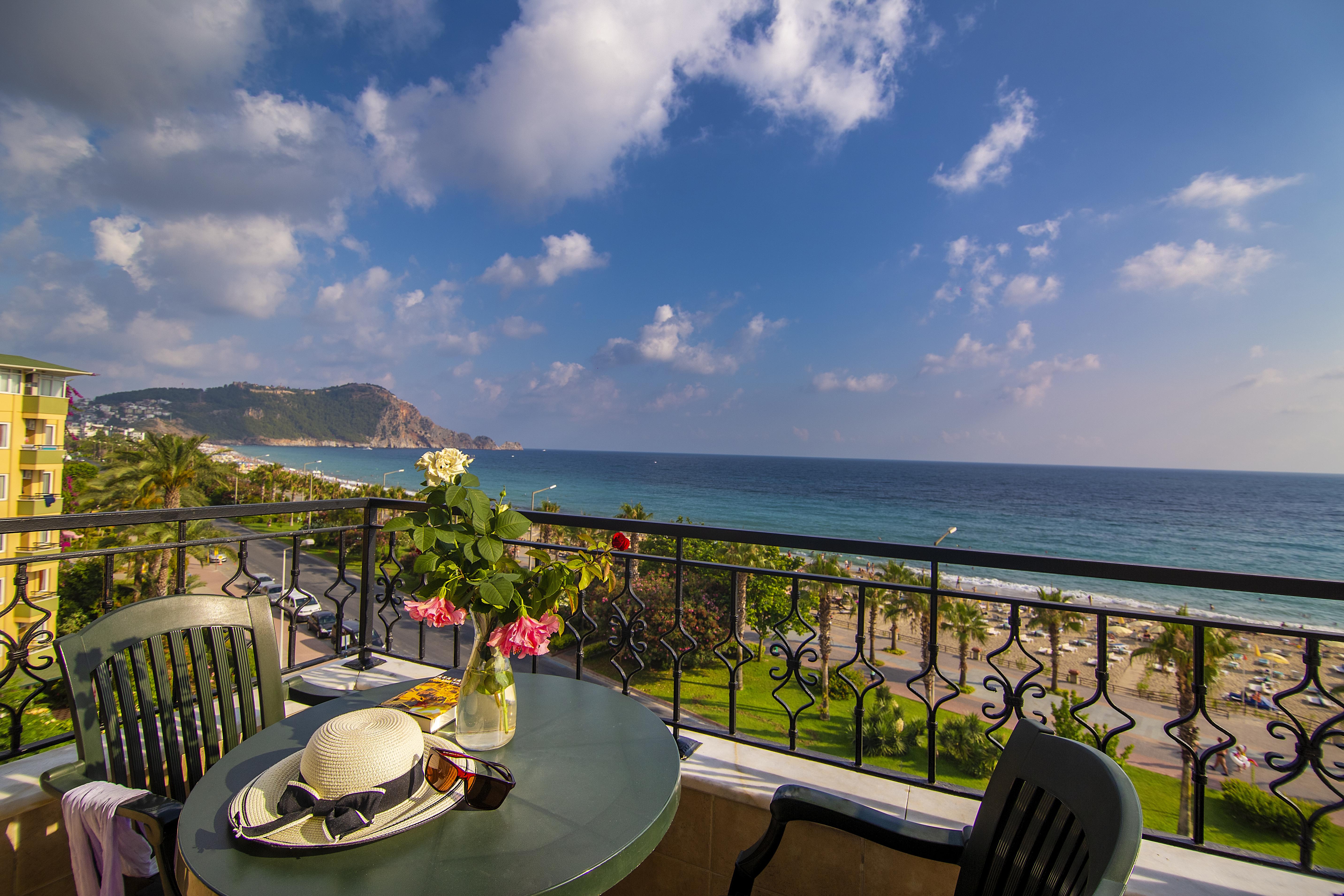 Kleopatra Royal Palm Hotel Alanya Exterior photo