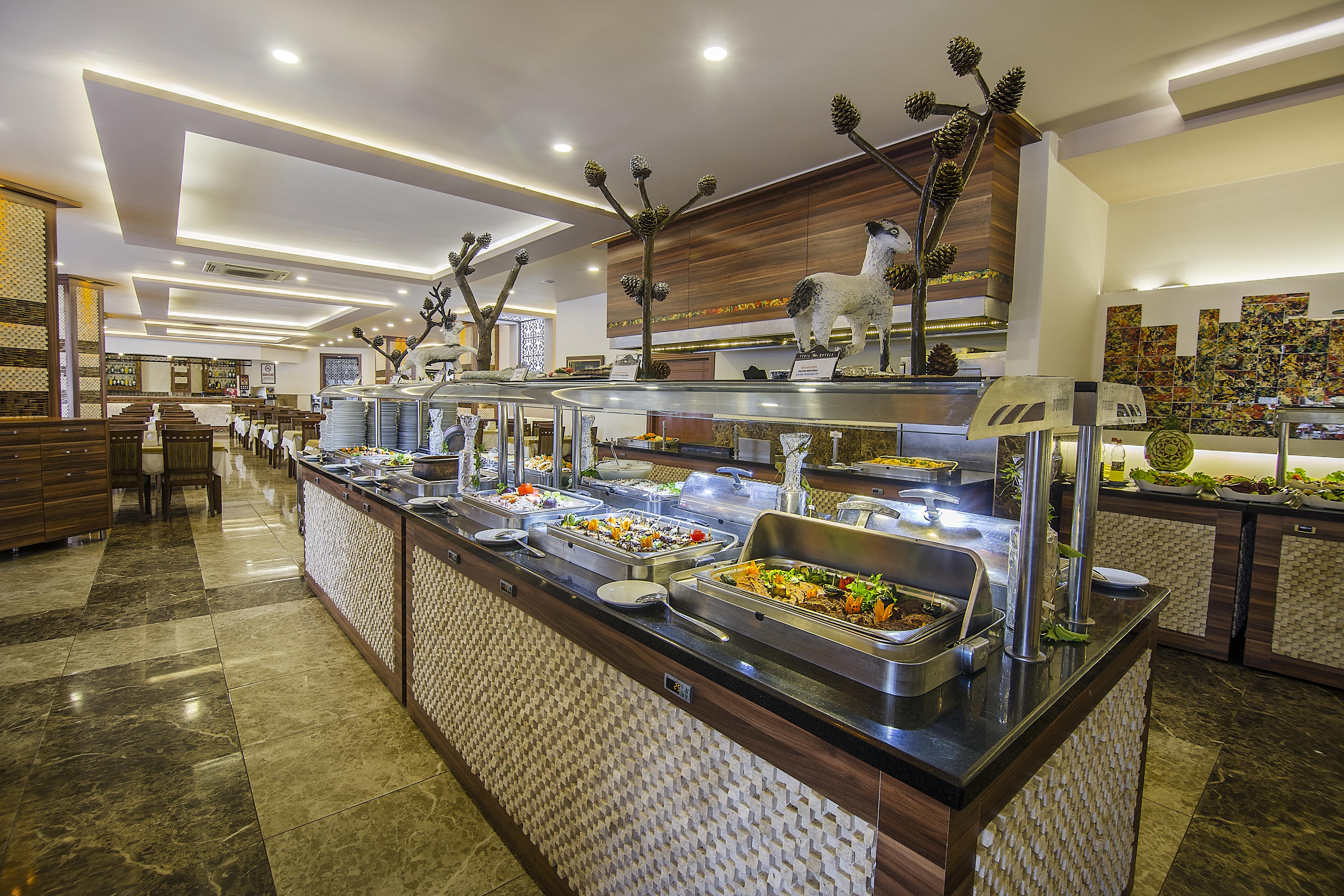 Kleopatra Royal Palm Hotel Alanya Exterior photo