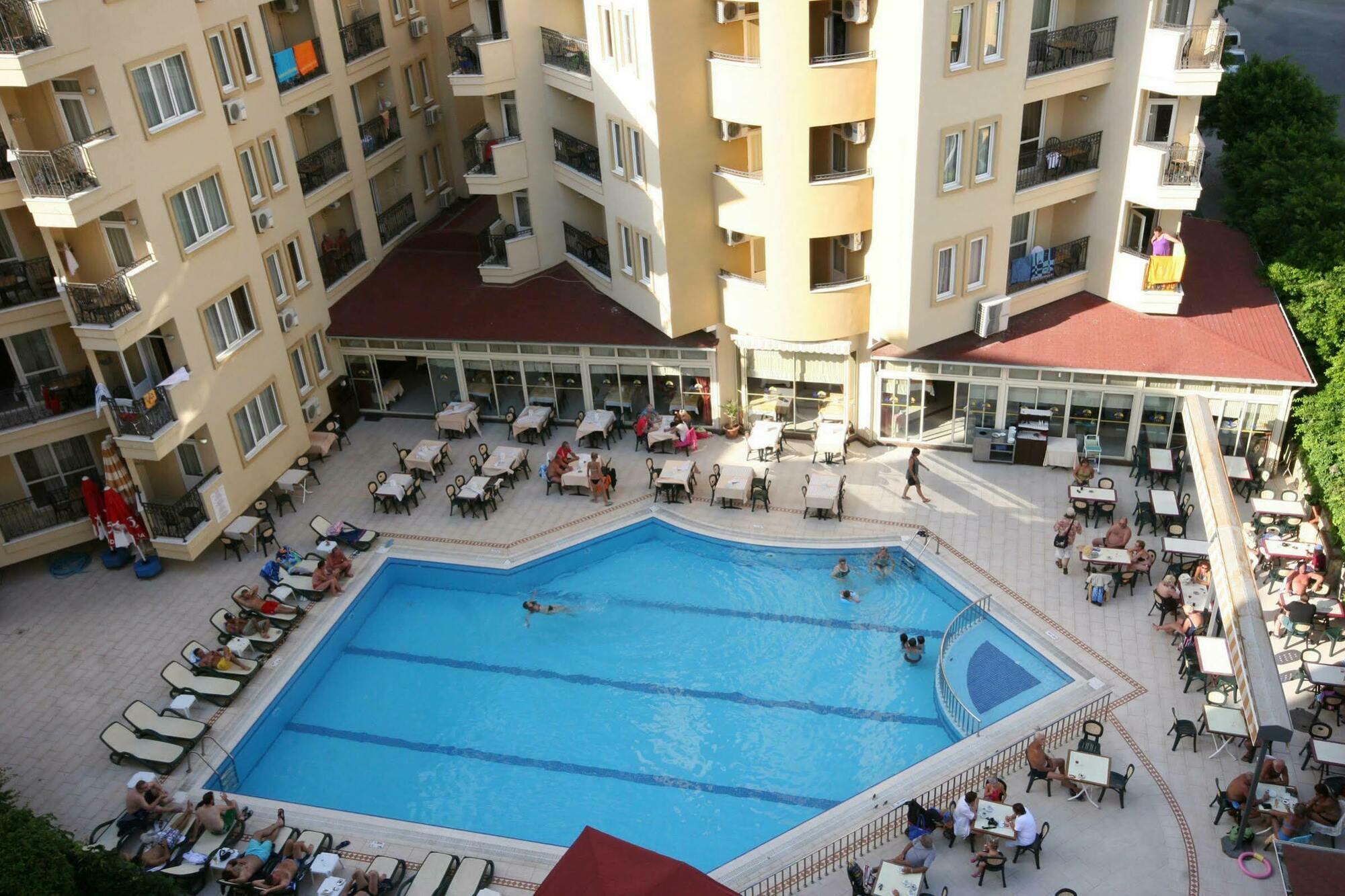 Kleopatra Royal Palm Hotel Alanya Exterior photo